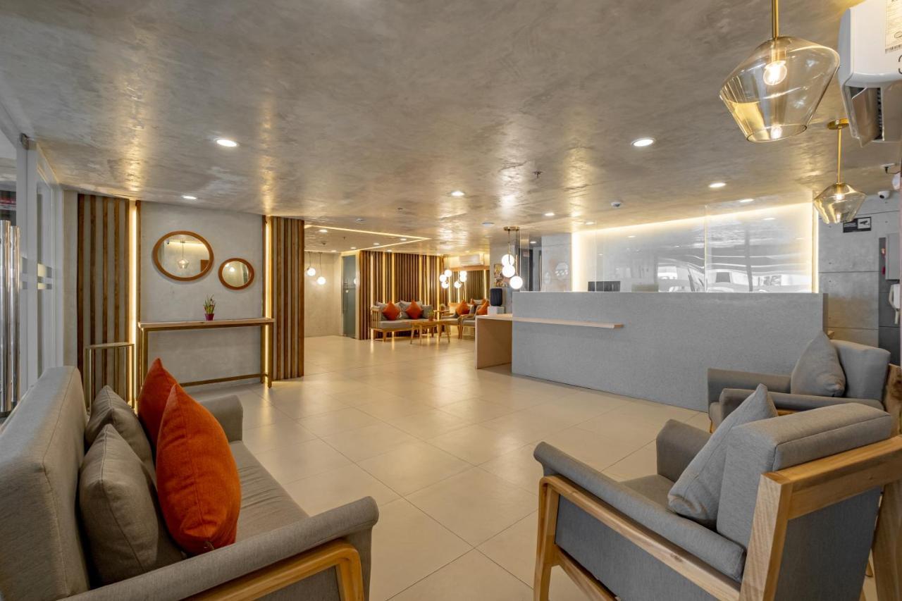 Ihotel Uptown Bgc Taguig Eksteriør bilde