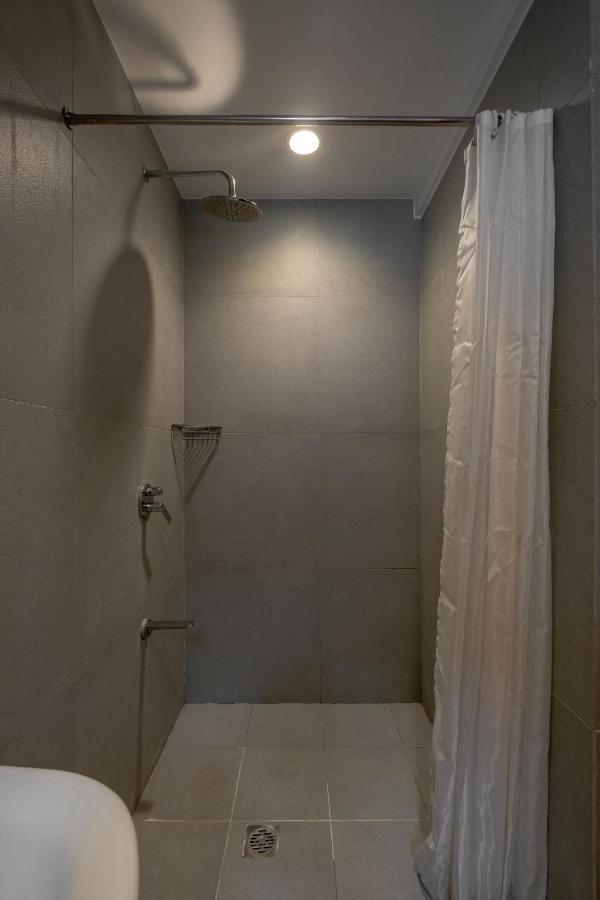 Ihotel Uptown Bgc Taguig Eksteriør bilde